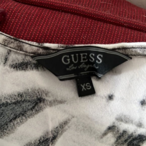 Guess form fitting dress - Picture 3 of 4